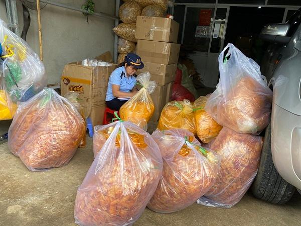 Đắk Lắk: Xử phạt 11,5 triệu đồng đối với cơ sở kinh doanh hơn 100kg thực phẩm không rõ nguồn gốc xuất xứ